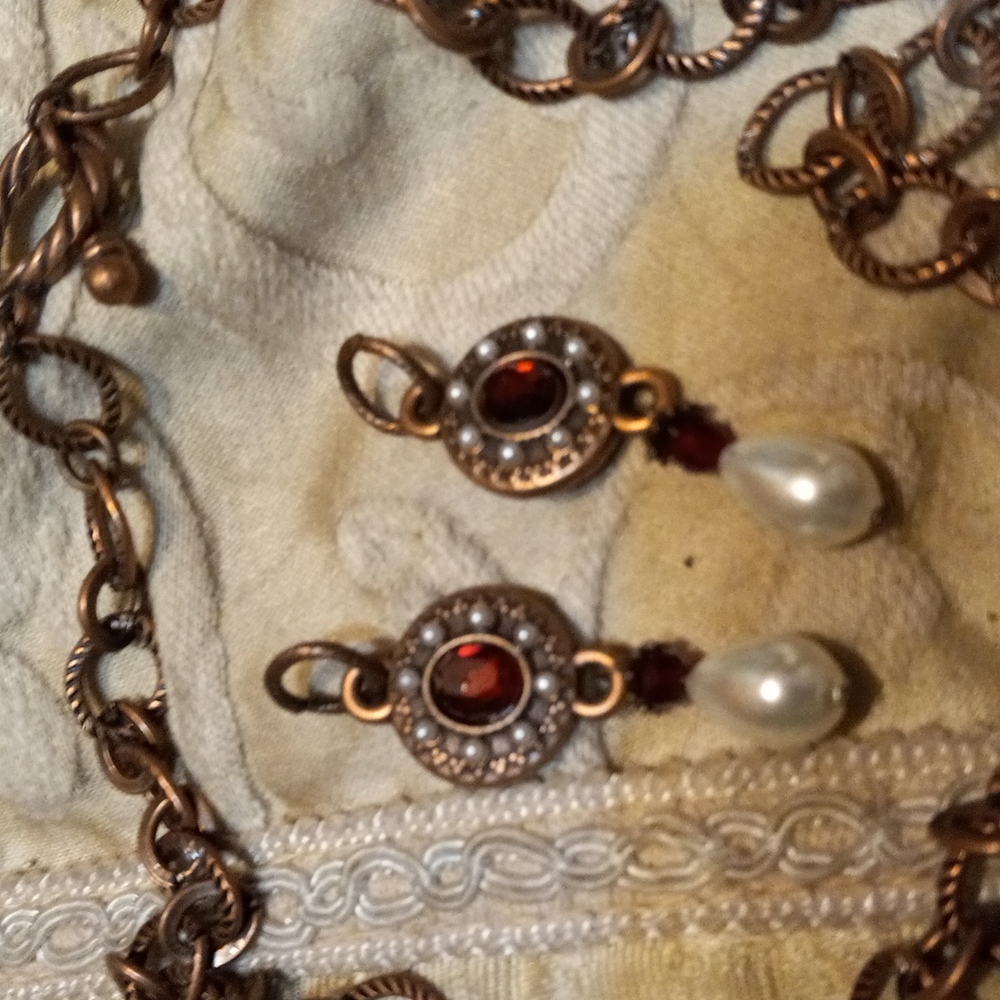 D-29 jewelry lot - Picture 8 of 10